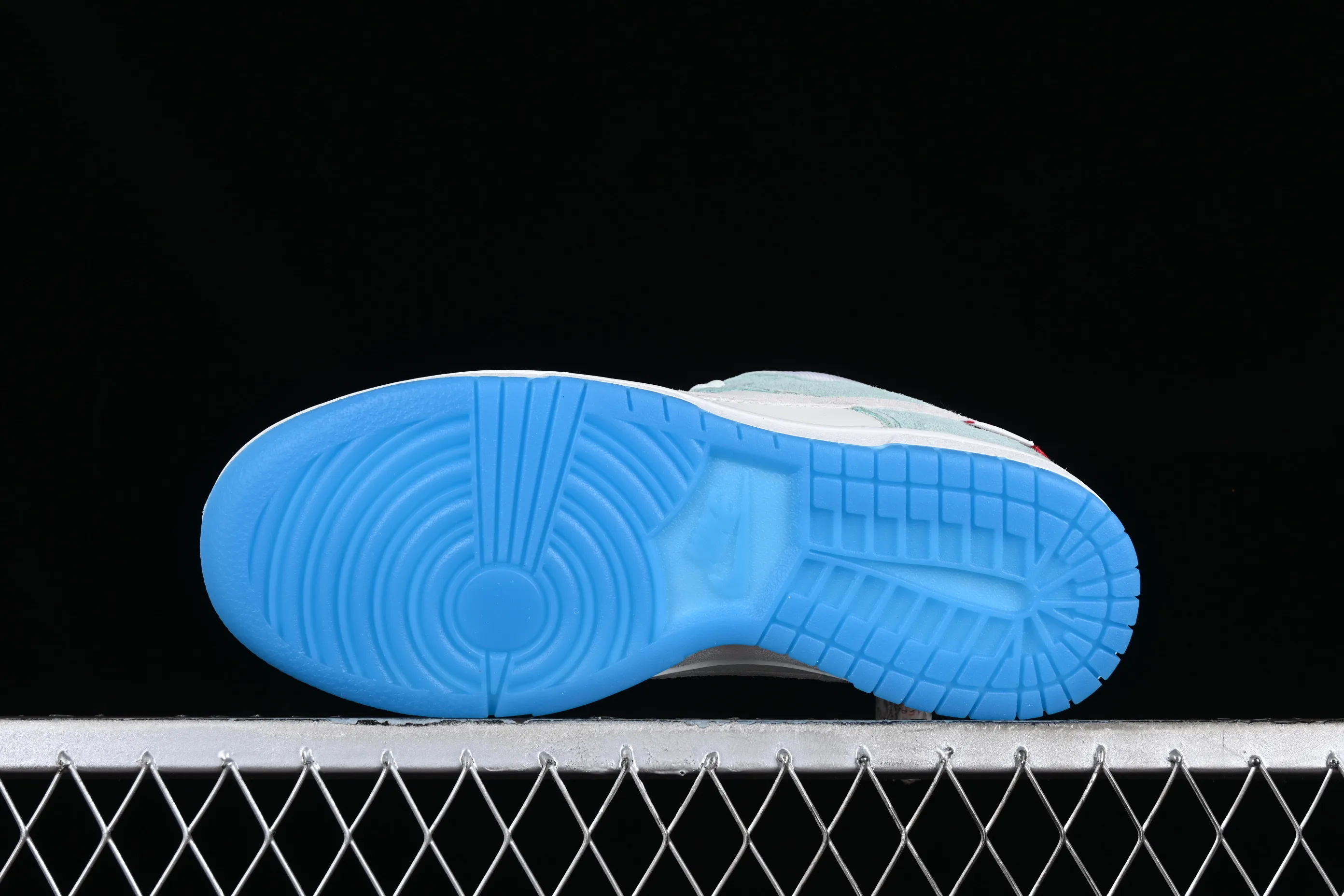 All categories Nk SB Dunk series Nk SB Dunk Low low-top sneakers N version Nk Dunk Low 2024 Year of the Dragon customized SB low-top casual sneakers FZ5065-111